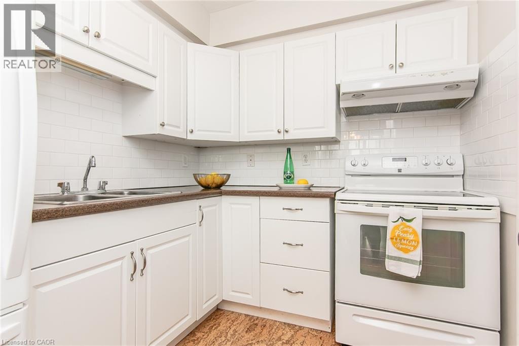 24 MIDLAND Drive Unit# 402 thumbnail 24