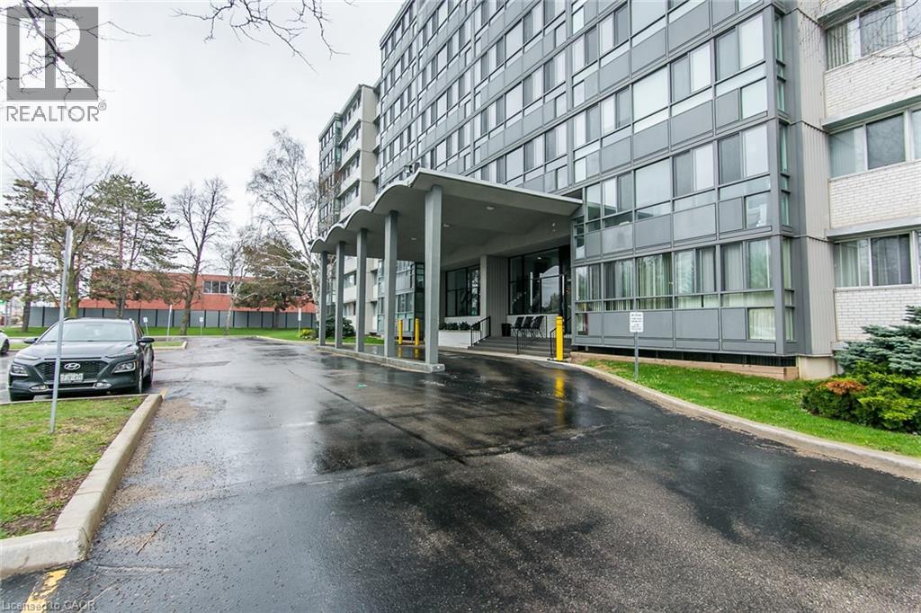 24 MIDLAND Drive Unit# 402 thumbnail 4