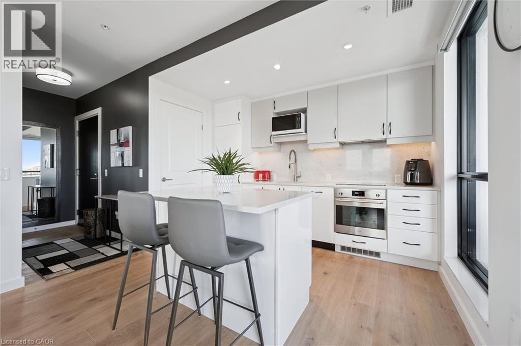 181 KING Street S Unit# 1714 thumbnail 11