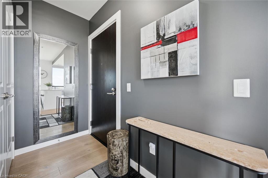 181 KING Street S Unit# 1714 thumbnail 2
