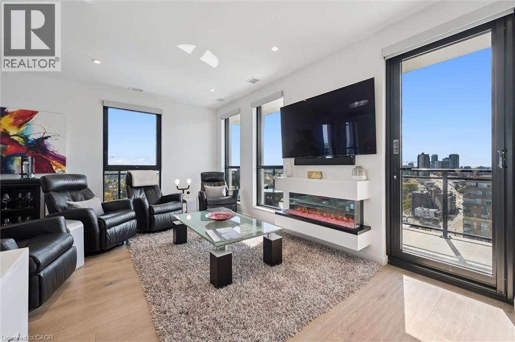 181 KING Street S Unit# 1714 thumbnail 8