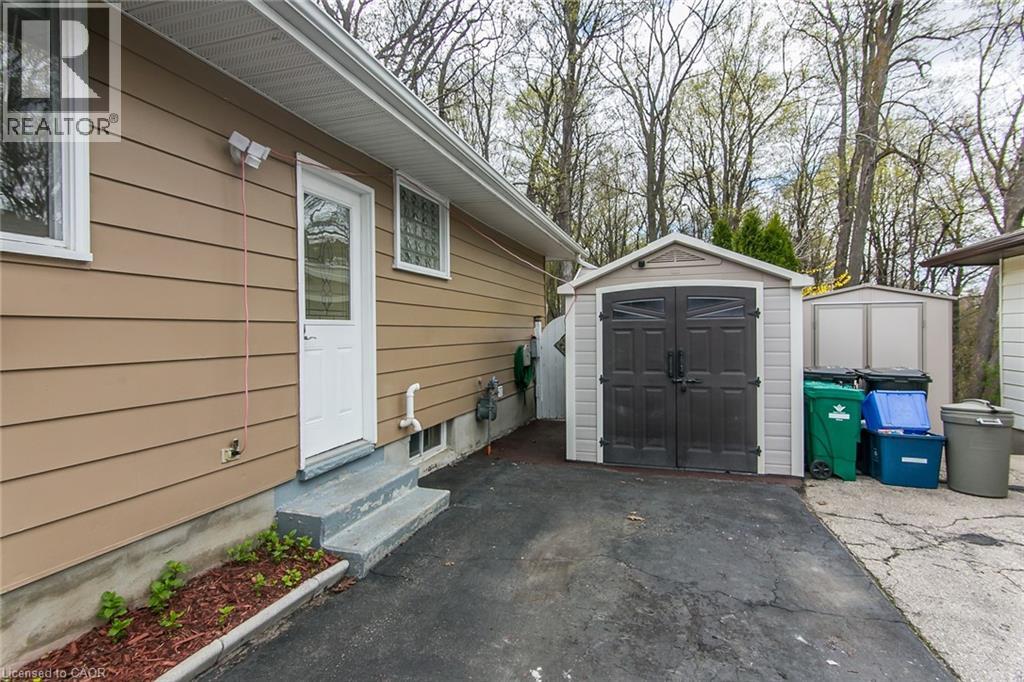 34 BLACKHORNE Crescent thumbnail 36