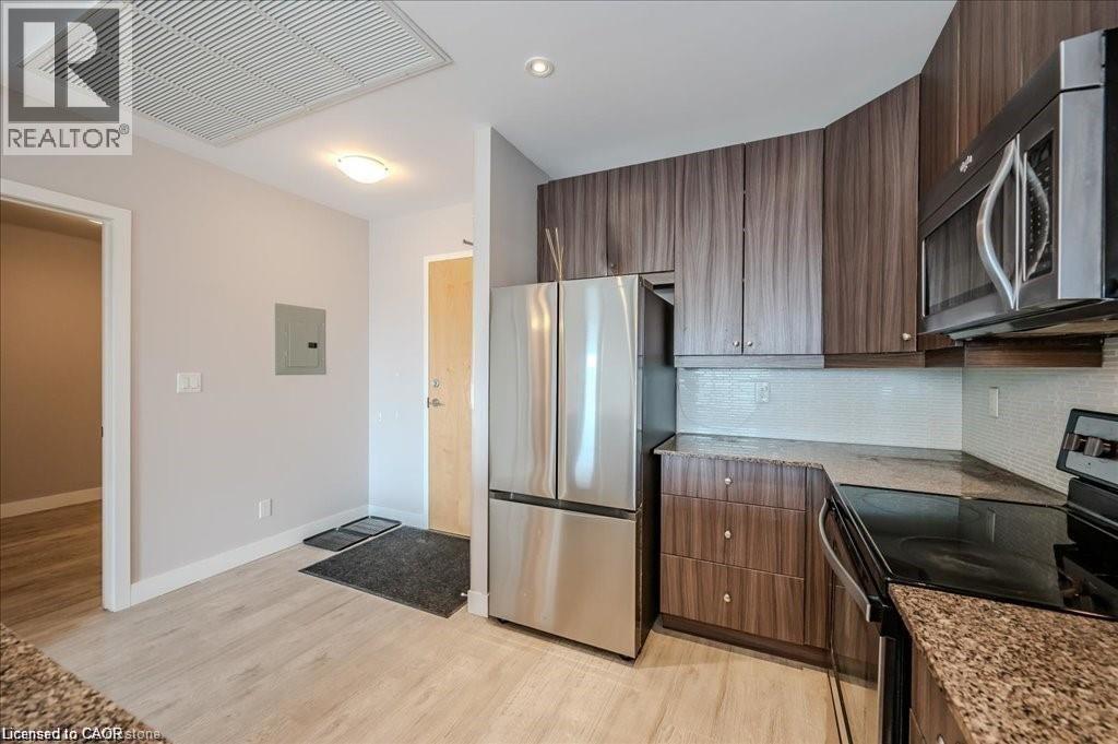 1 VICTORIA Street S Unit# 811 thumbnail 12