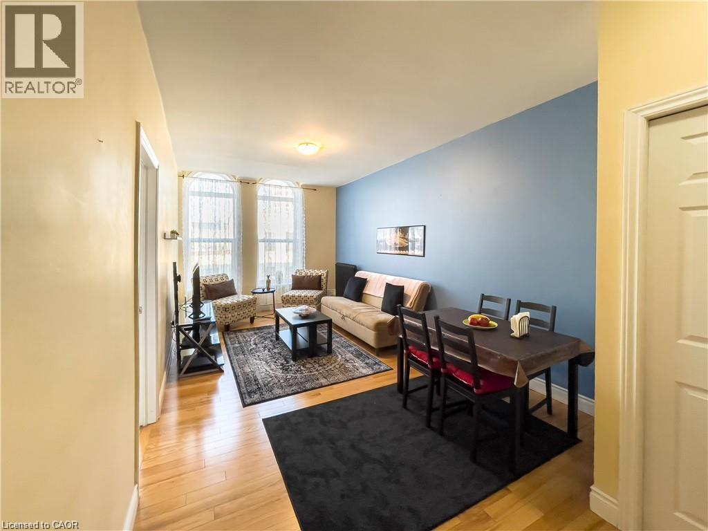 85 KING Street W thumbnail 20