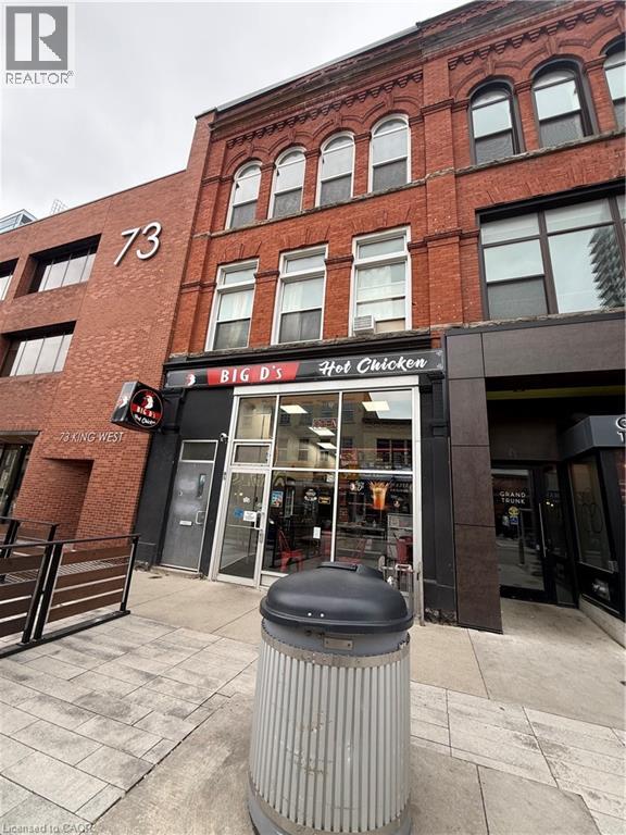 85 KING Street W thumbnail 3