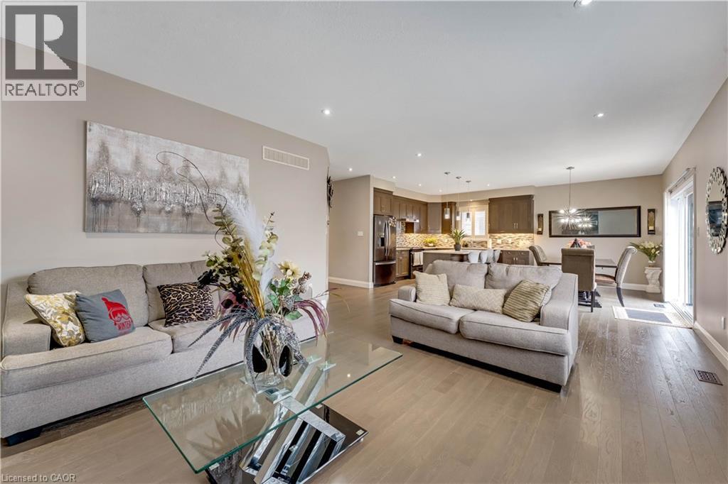 86 WOODBERRY Crescent thumbnail 7