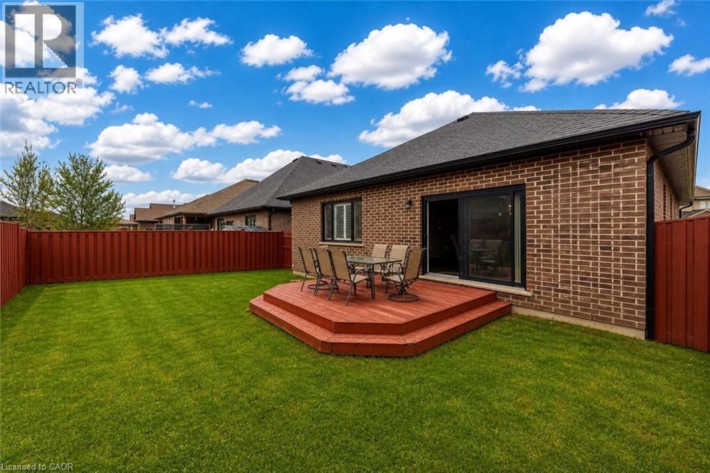 86 WOODBERRY Crescent thumbnail 40