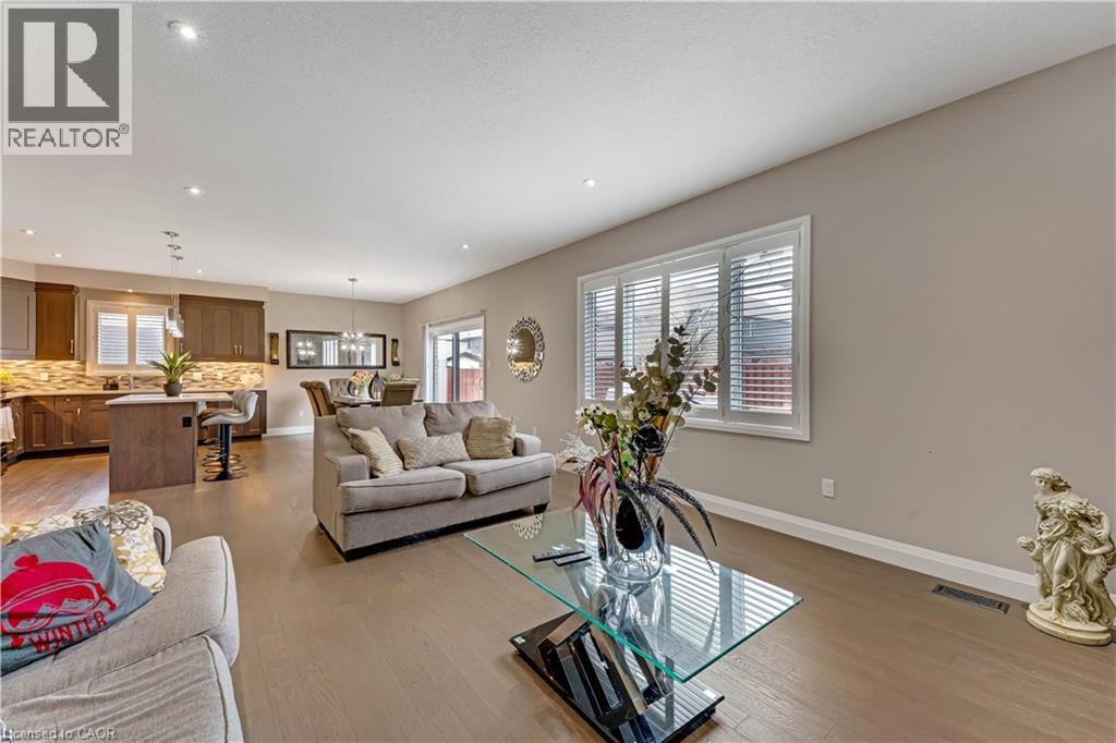 86 WOODBERRY Crescent thumbnail 6