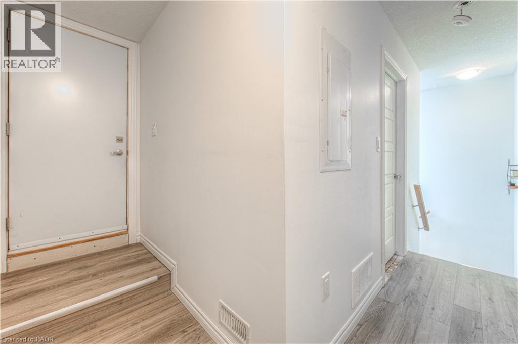 1430 HIGHLAND Road W Unit# 19A thumbnail 24