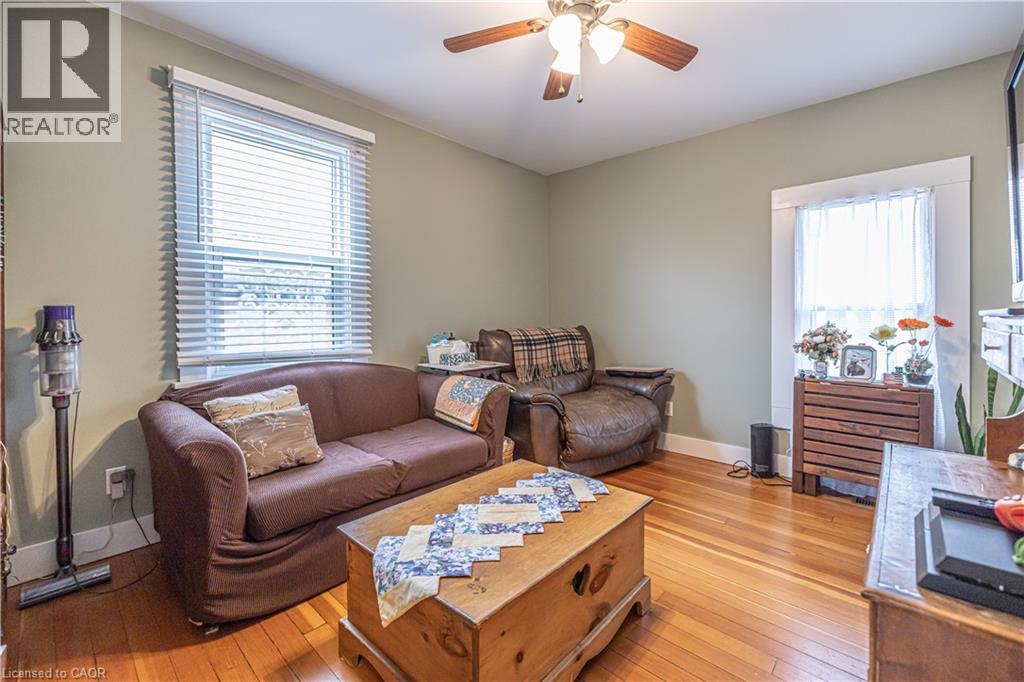 318 FREDERICK Street thumbnail 14