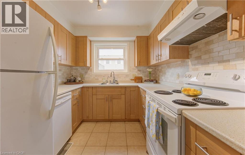 440 PIONEER Drive Unit# 3 thumbnail 7