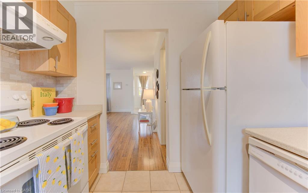 440 PIONEER Drive Unit# 3 thumbnail 9