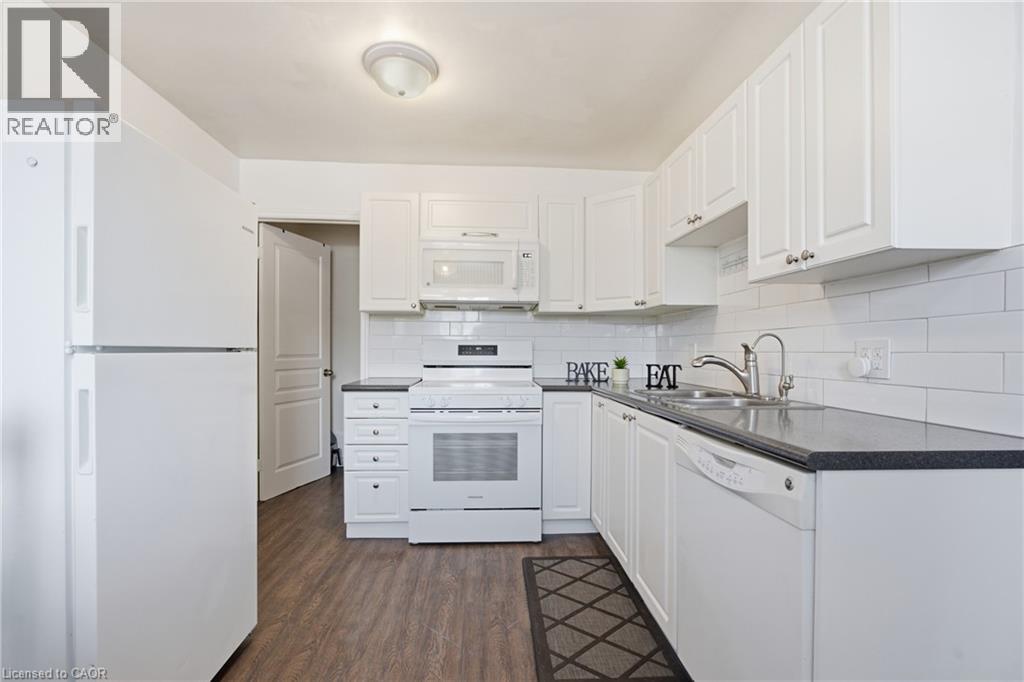 423 WESTWOOD Drive Unit# 44 thumbnail 9