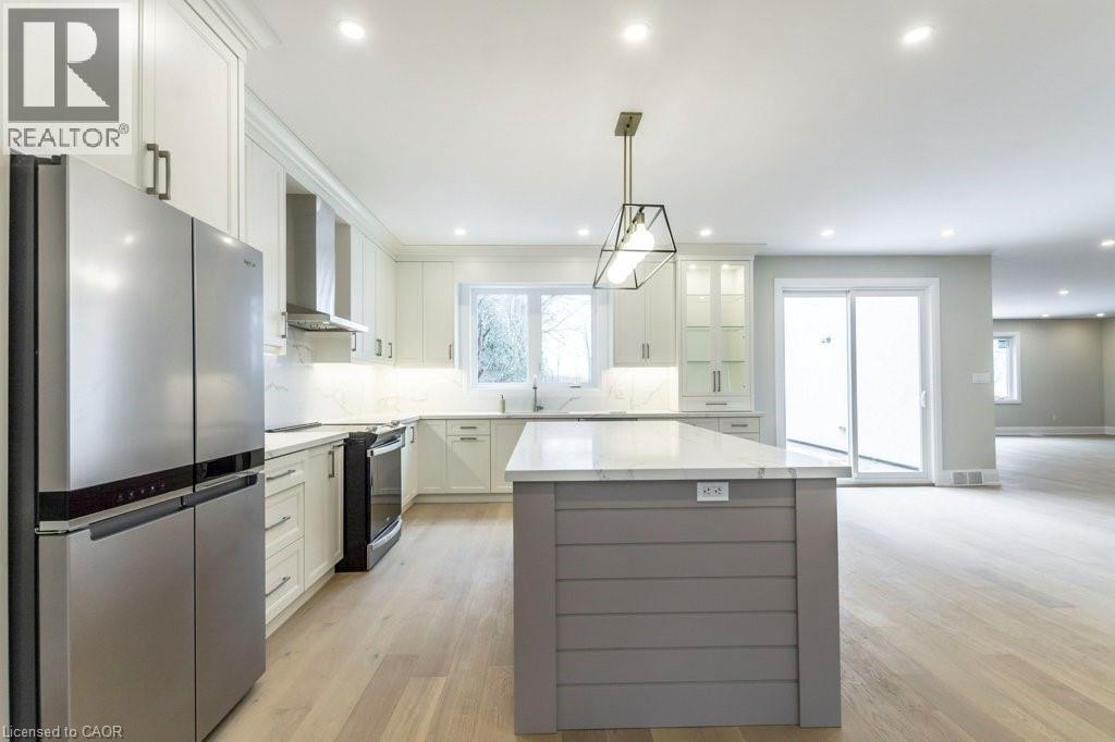1105 MAIN Street E thumbnail 19