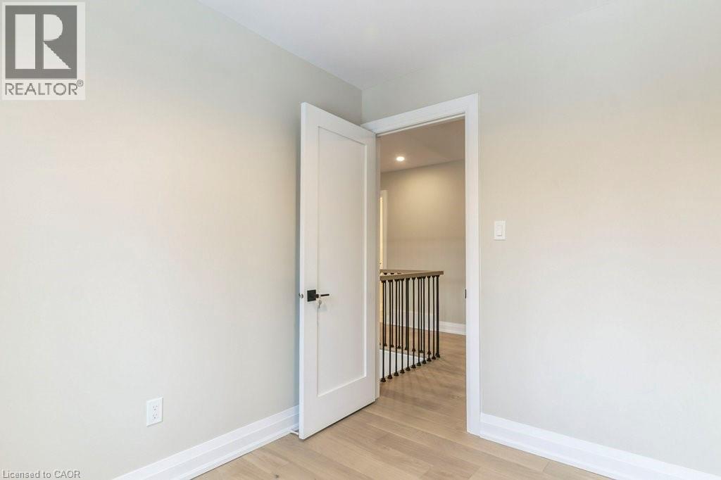 1105 MAIN Street E thumbnail 43