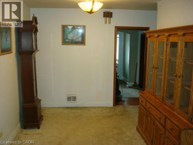135 GLENFOREST Road thumbnail 28