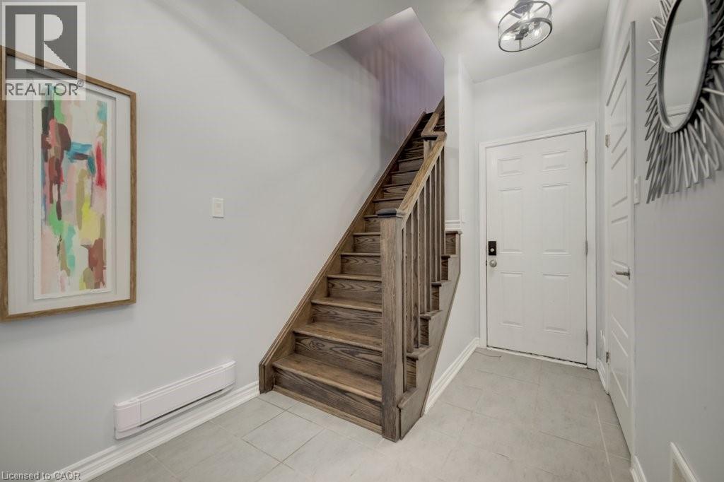 579 GOLDENROD Lane thumbnail 6