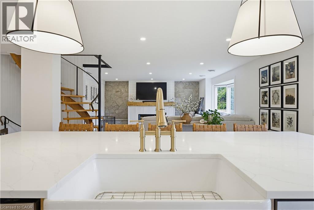 3623 NAFZIGER Road thumbnail 13