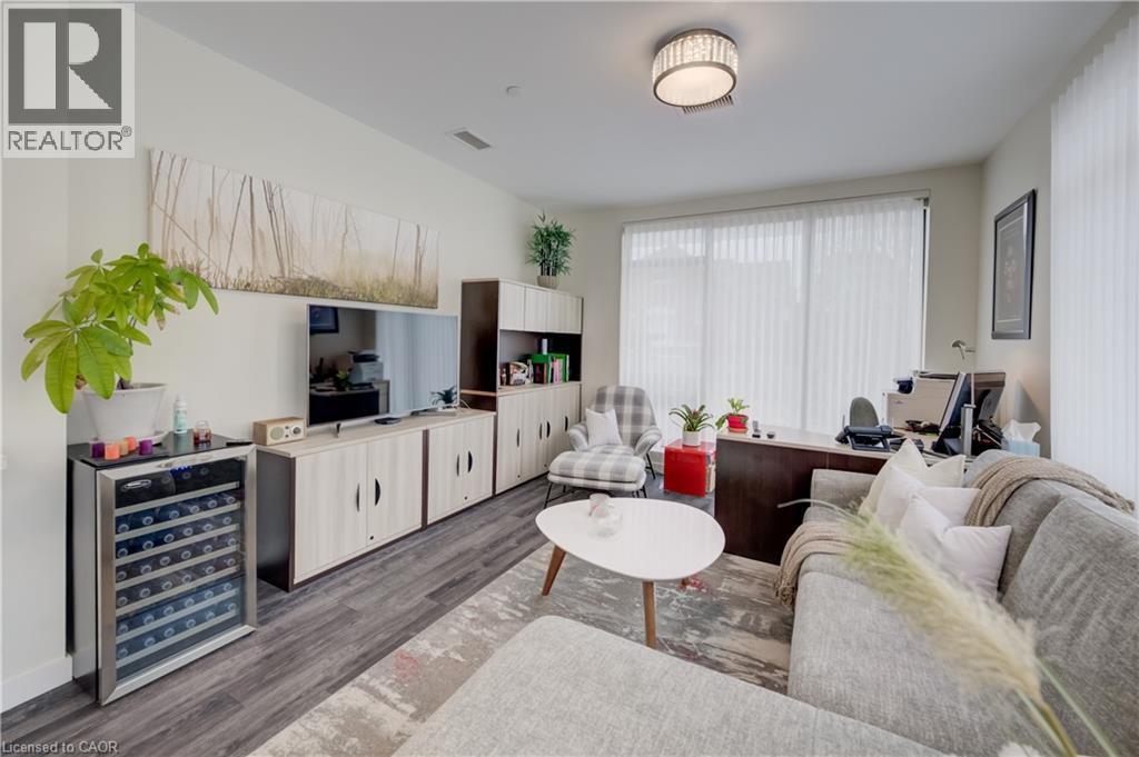 690 KING Street W Unit# 112 thumbnail 12