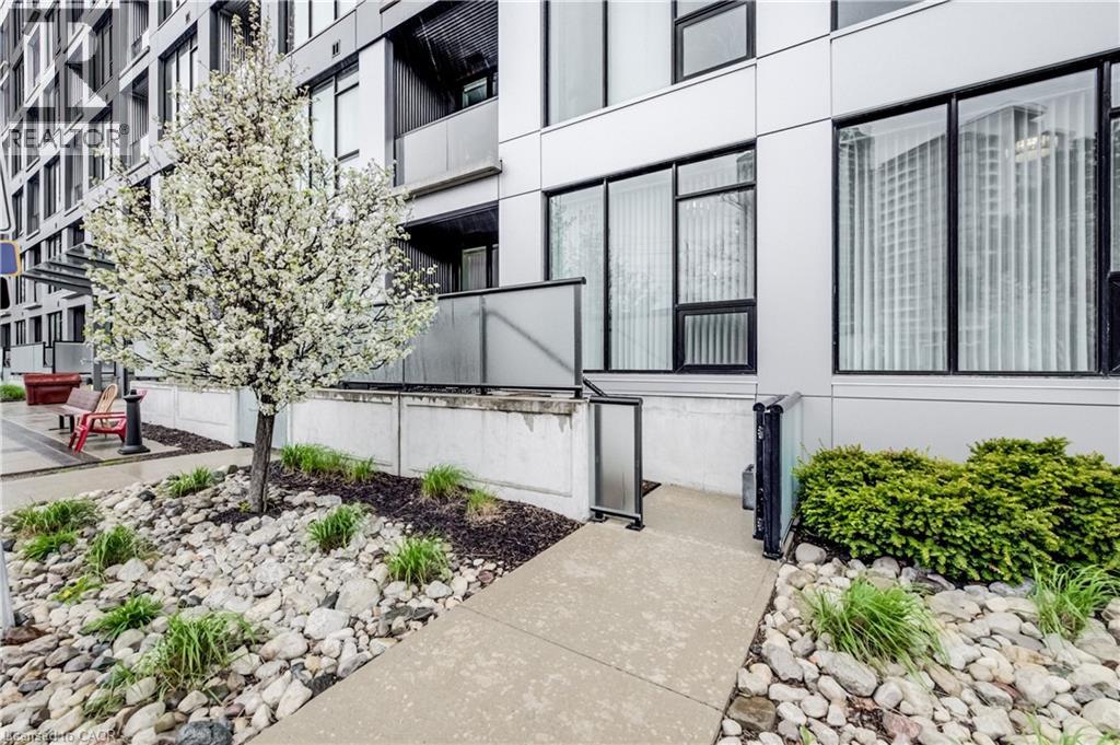 690 KING Street W Unit# 112 thumbnail 27