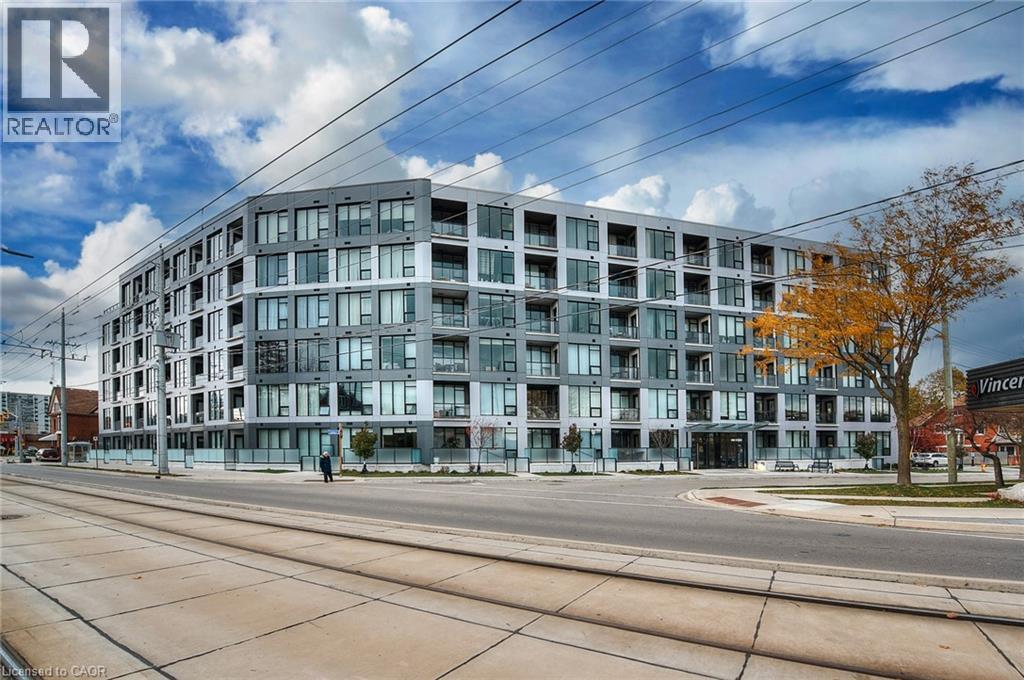 690 KING Street W Unit# 112 thumbnail 36