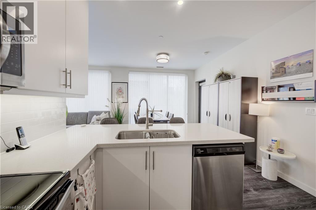690 KING Street W Unit# 112 thumbnail 7