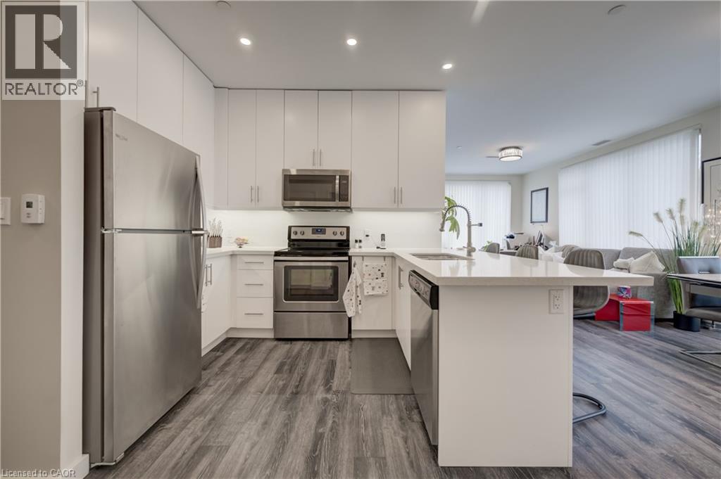690 KING Street W Unit# 112 thumbnail 8