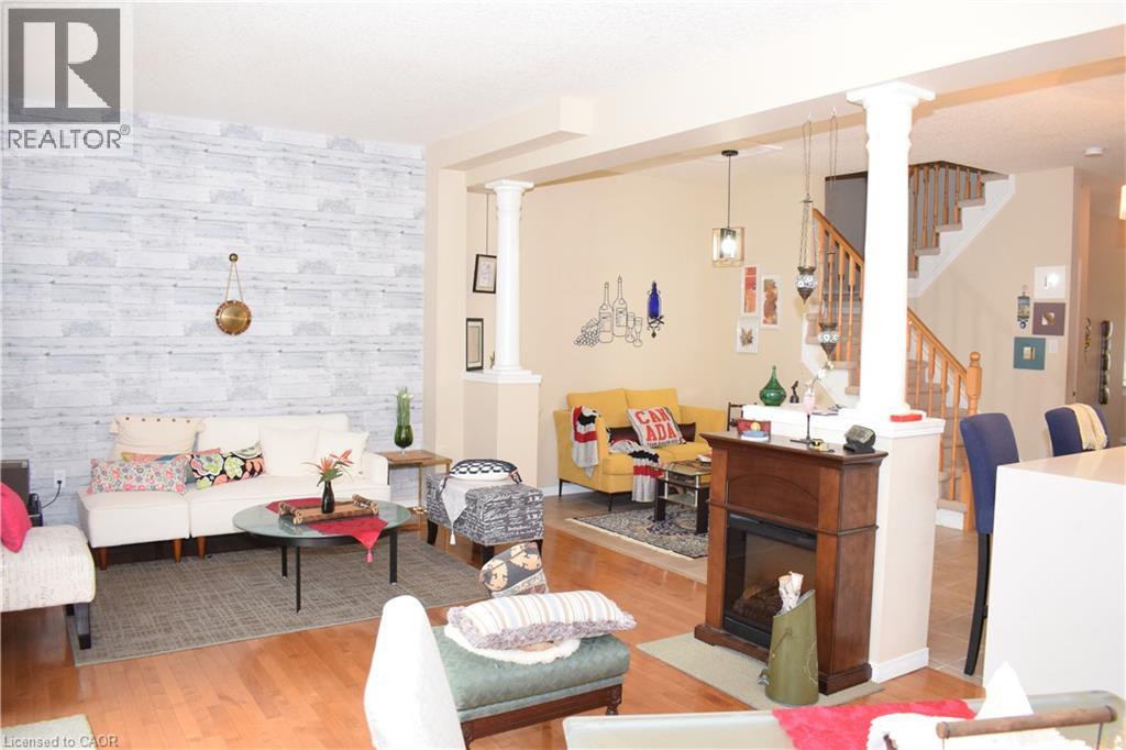 795 LAURELWOOD Drive Unit# A3 thumbnail 15