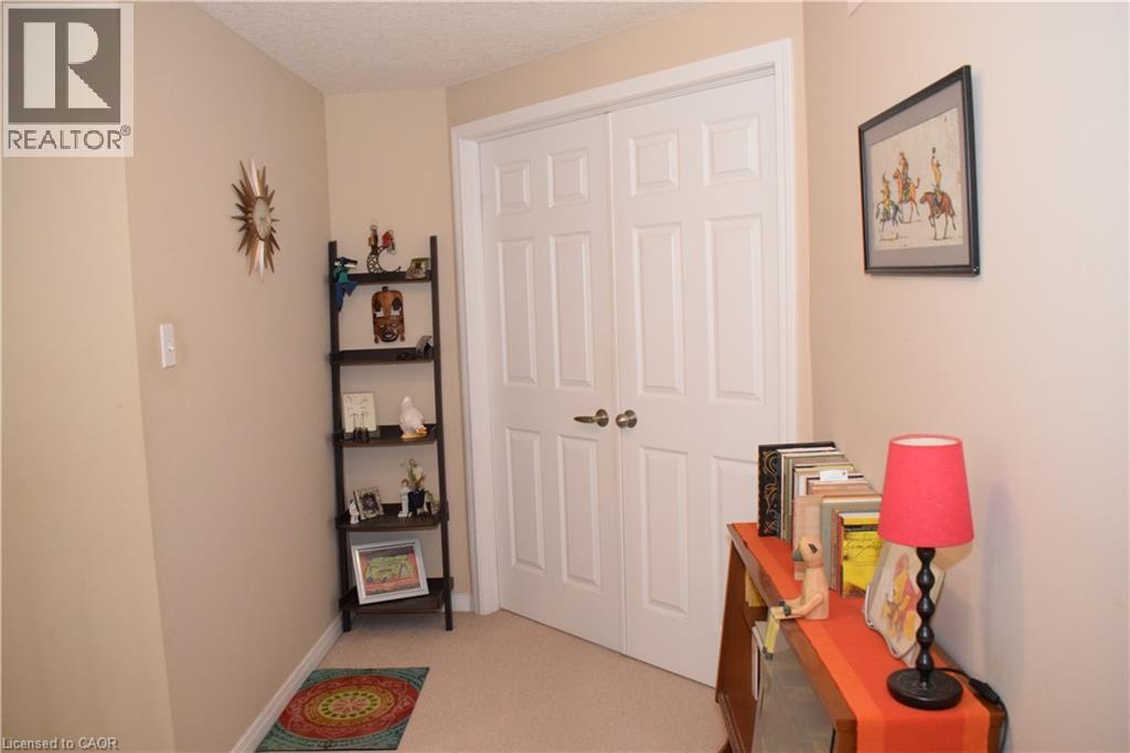 795 LAURELWOOD Drive Unit# A3 thumbnail 18