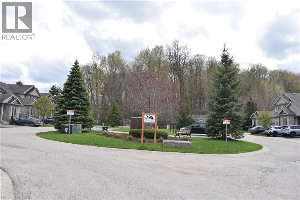 795 LAURELWOOD Drive Unit# A3 thumbnail 2