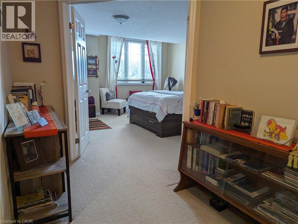 795 LAURELWOOD Drive Unit# A3 thumbnail 26