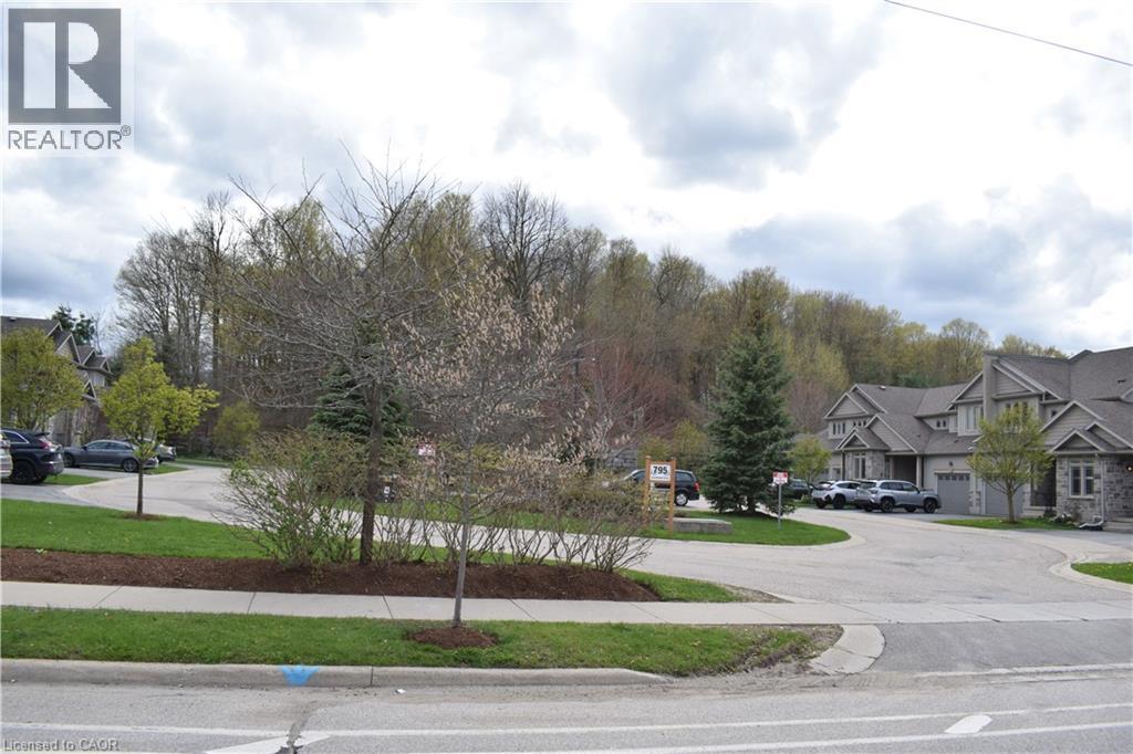 795 LAURELWOOD Drive Unit# A3 thumbnail 3