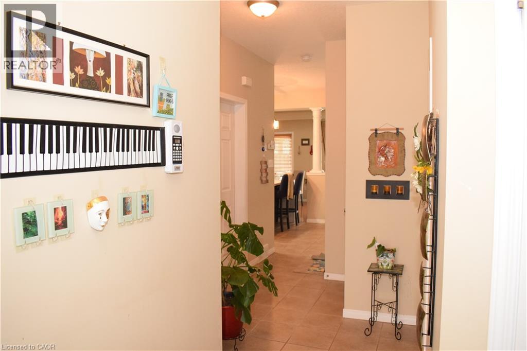 795 LAURELWOOD Drive Unit# A3 thumbnail 5