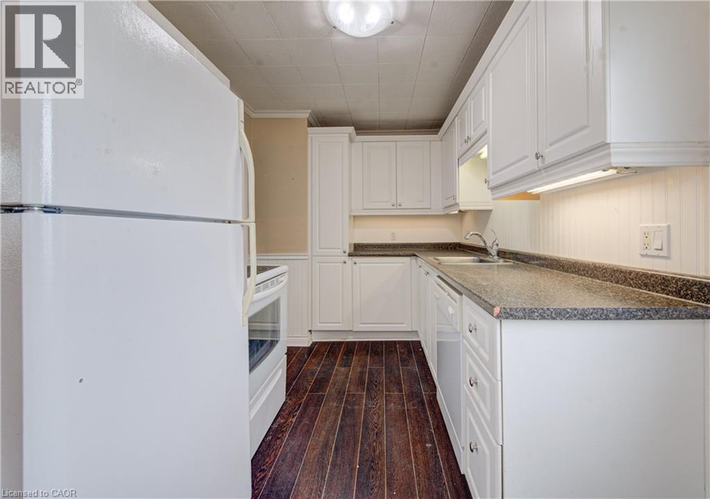 222 COOPER Street thumbnail 9