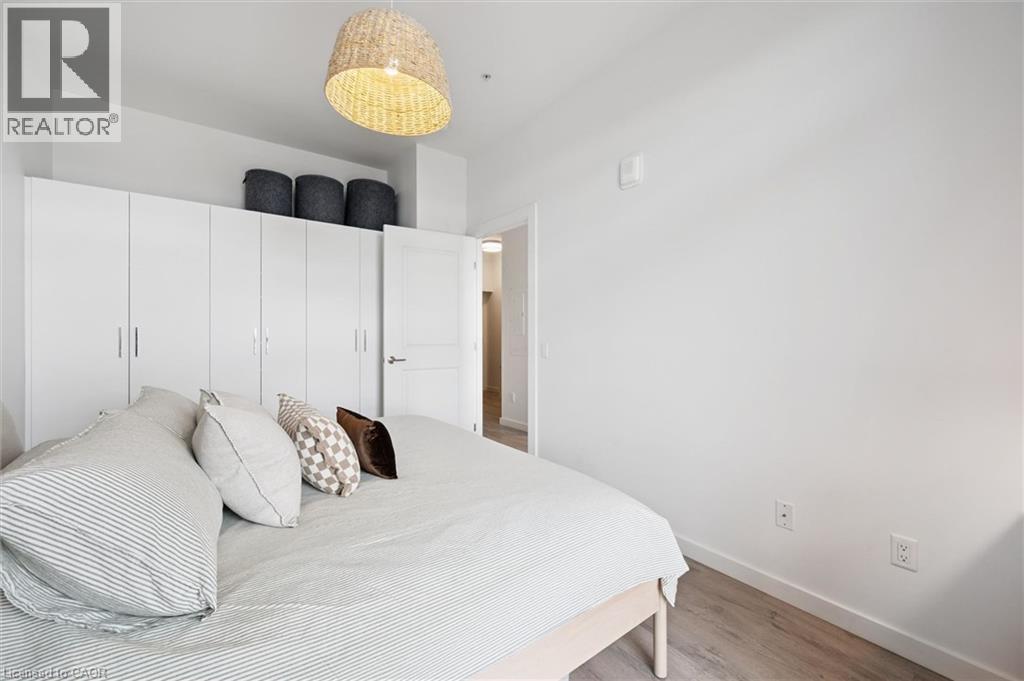 181 KING Street S Unit# 1511 thumbnail 16