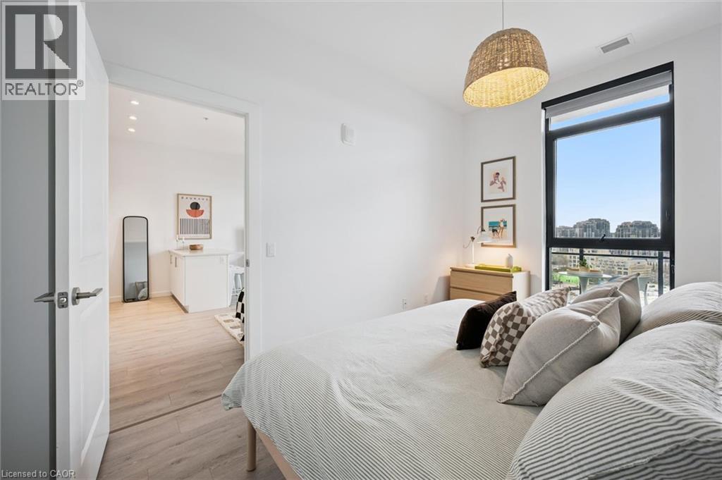181 KING Street S Unit# 1511 thumbnail 15