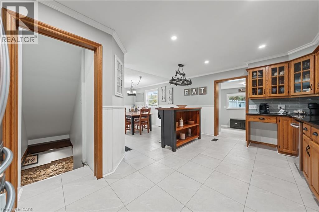 1 HUGHSON Street thumbnail 11