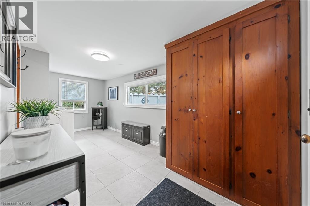 1 HUGHSON Street thumbnail 18