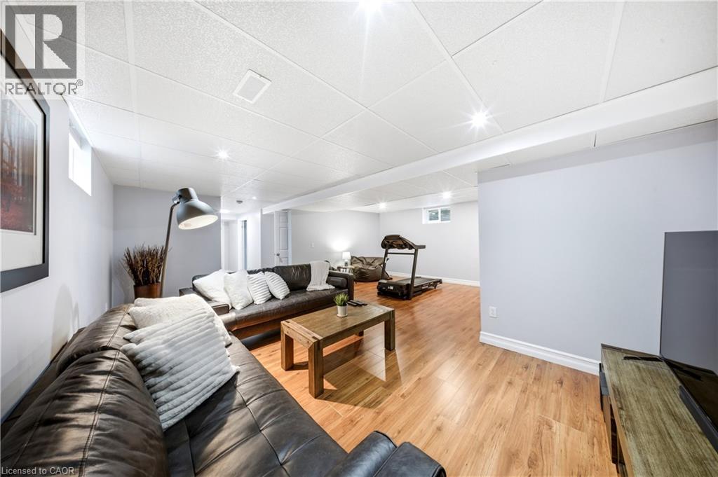 679 ZERMATT Drive thumbnail 31