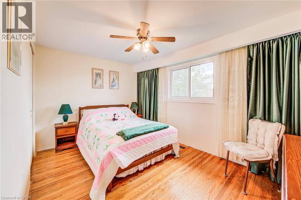 17 FOREST GLEN Court thumbnail 26