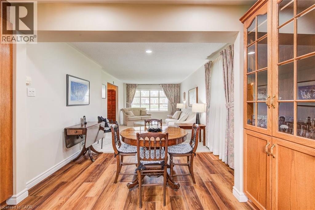 17 FOREST GLEN Court thumbnail 17