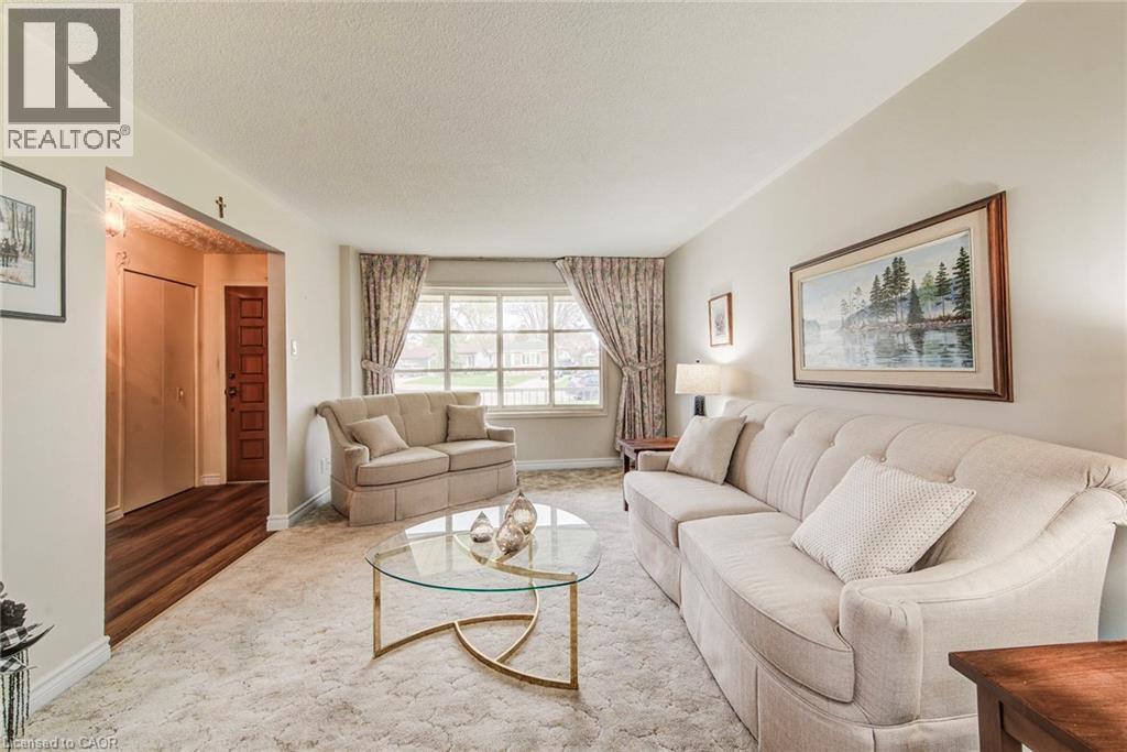 17 FOREST GLEN Court thumbnail 9