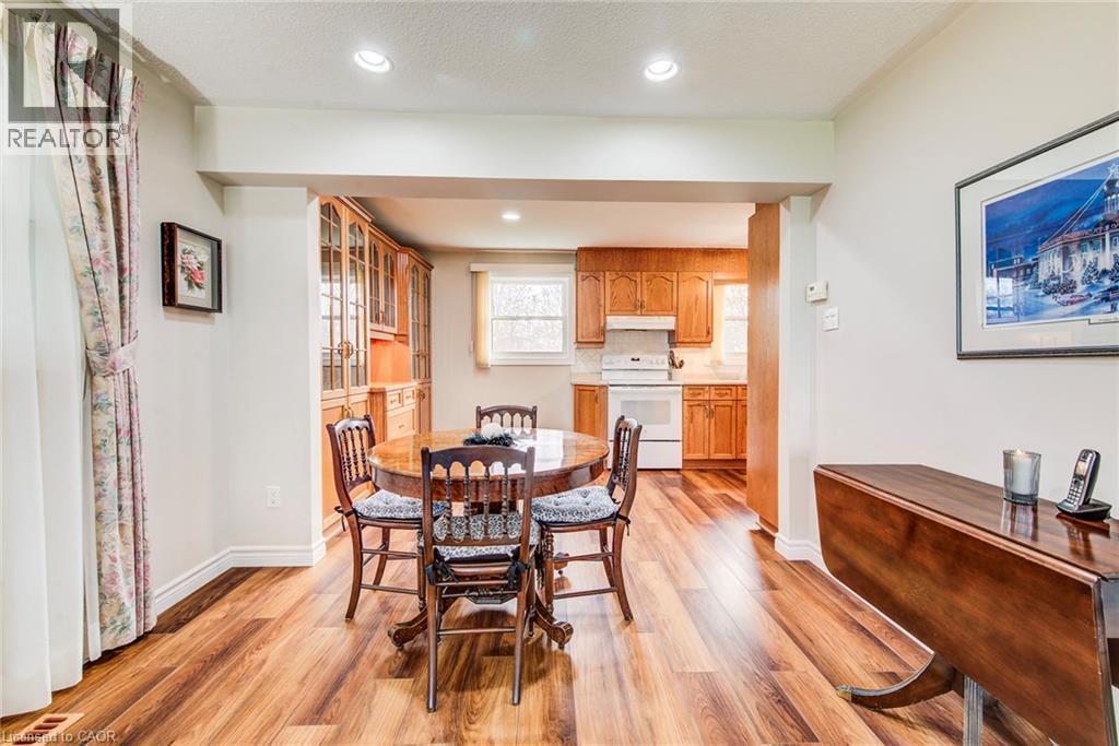 17 FOREST GLEN Court thumbnail 19