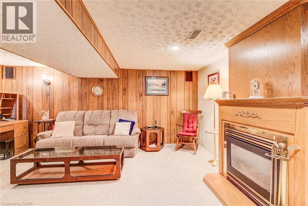 17 FOREST GLEN Court thumbnail 31
