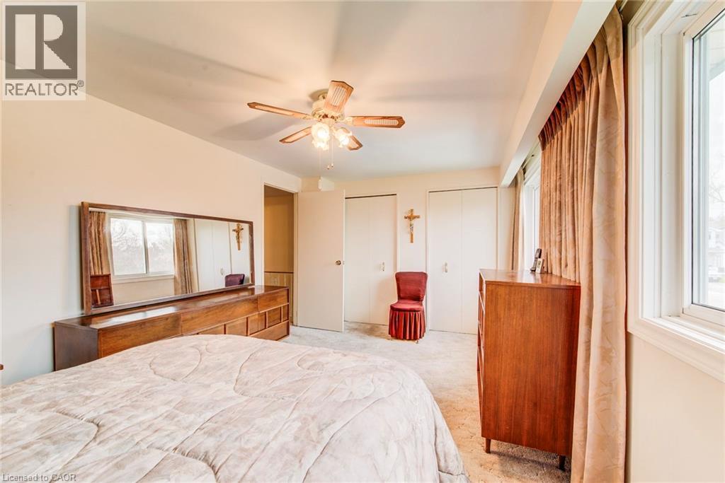 17 FOREST GLEN Court thumbnail 23