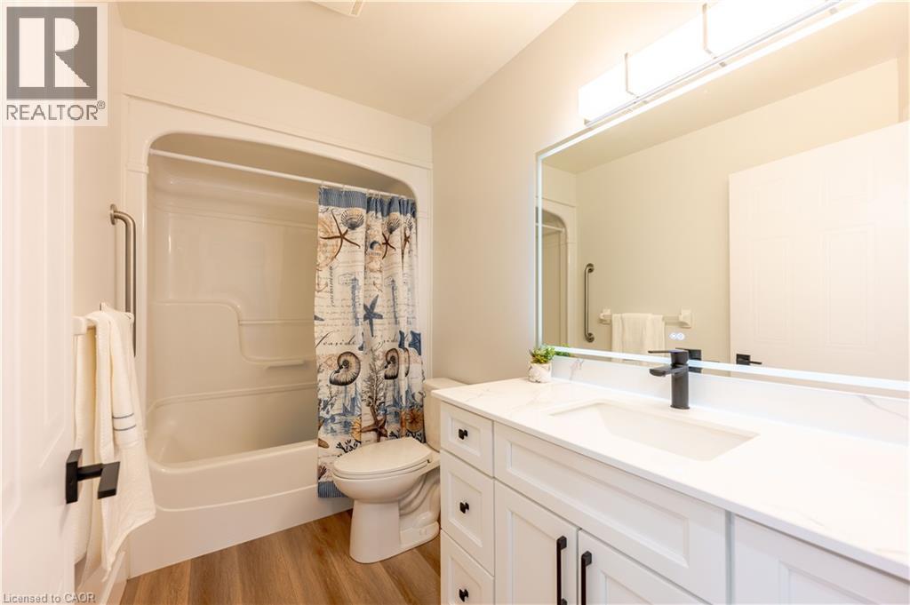 185 HIGHLAND Crescent Unit# 2 thumbnail 21