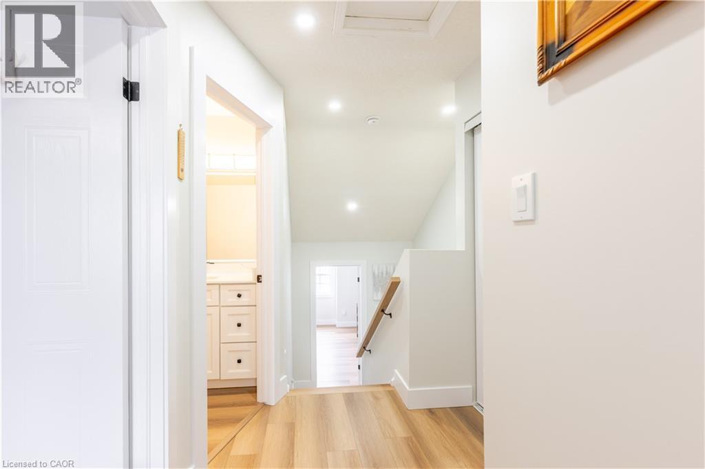 185 HIGHLAND Crescent Unit# 2 thumbnail 25