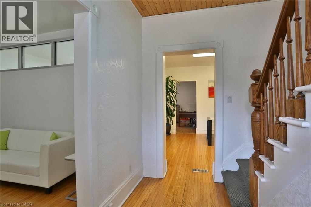 127 DUKE Street E thumbnail 8