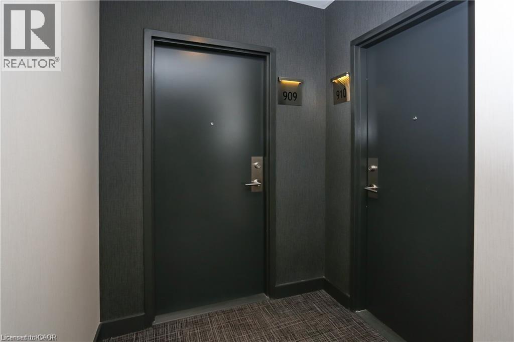 85 DUKE Street Unit# 909 thumbnail 4