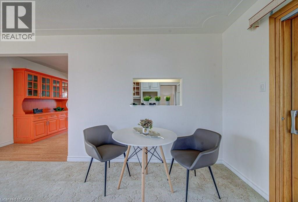 79 WOODHAVEN Road thumbnail 17